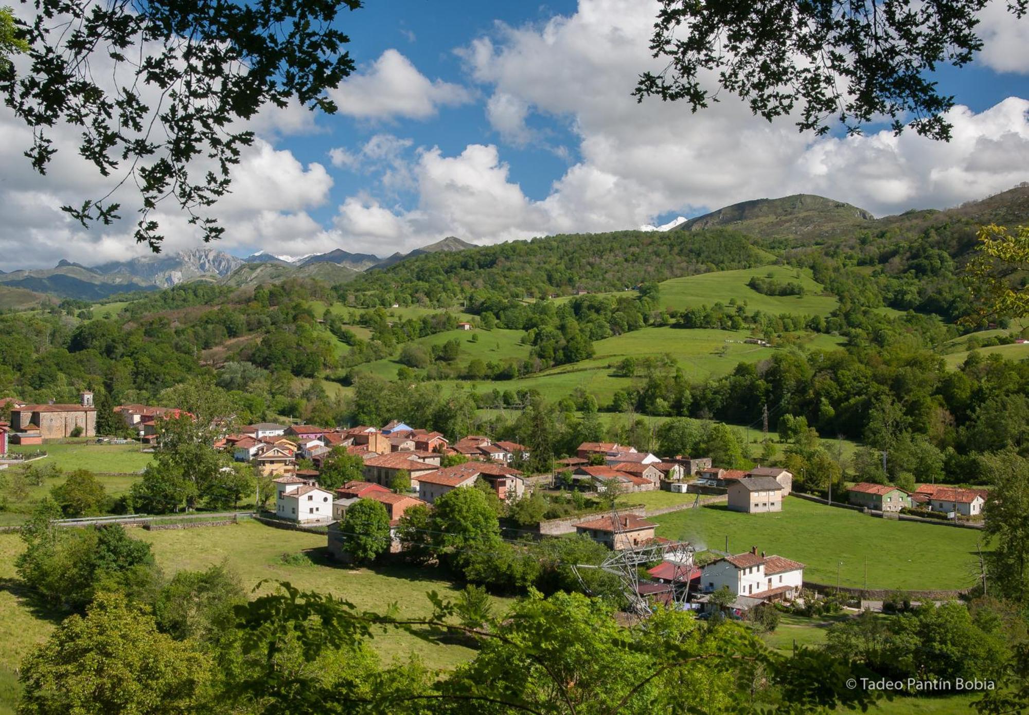 Santu Colás Casa rural Corao